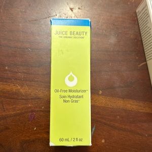 Juice Beauty Oil-Free Moisturizer